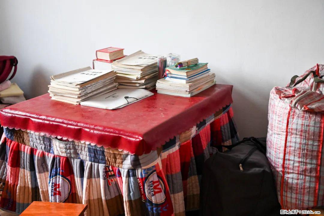 全网追的“扁担女孩”,找了一份暑假工,时薪12元 - 商丘生活资讯 - 商丘28生活网 sq.28life.com